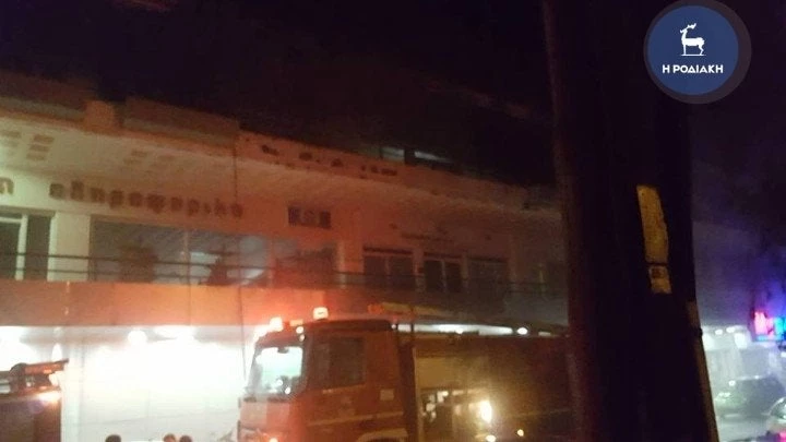 Κάηκε ολοσχερώς ο ραδιοσταθμός «Notos fm» στη Ρόδο